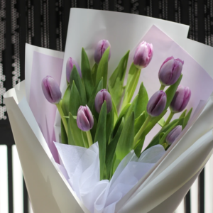 Hoa sinh nhật tulip - Bó hoa tulip tím mộng mơ tặng vợ - Hình ảnh 3